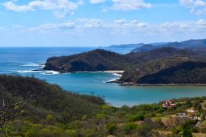 尼加拉瓜的太平洋海岸线——在尼加拉瓜和哥斯达黎加之间做决定时，要知道这两个国家都有惊人的海岸线