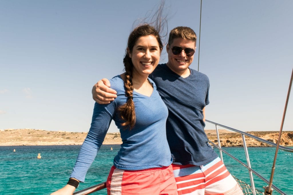 凯特风暴和杰里米在马耳他的一艘船上风暴
