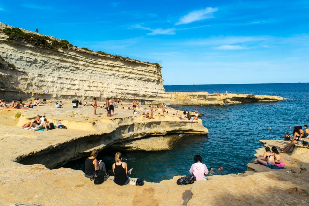 马耳他旅游指南中包括的圣彼得池的景色必威体育官方登录