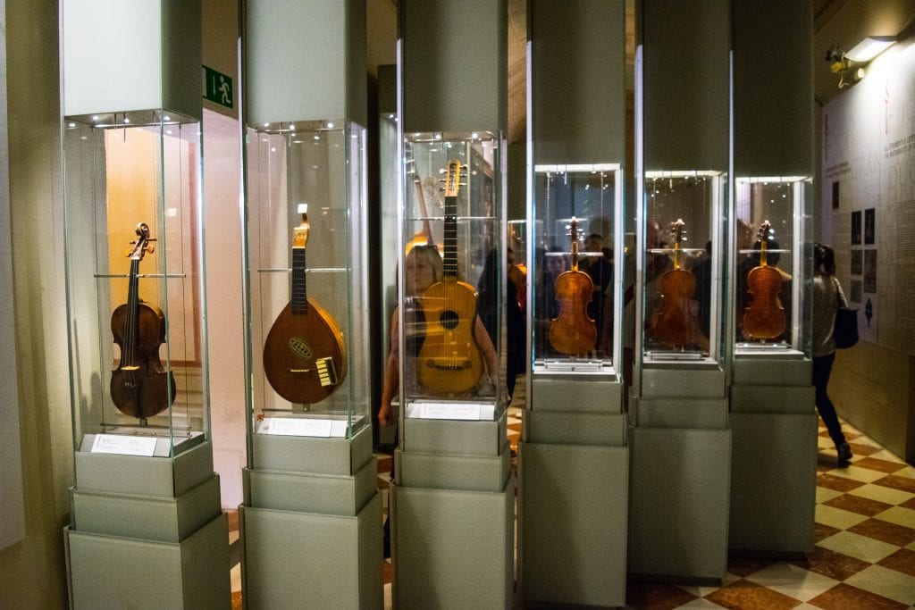 意大利佛罗伦萨学院美术馆乐器收藏