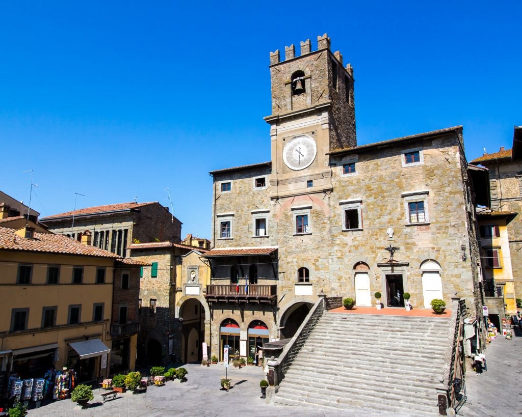意大利科托纳的中世纪市政厅，托斯卡纳最好的小城镇之一