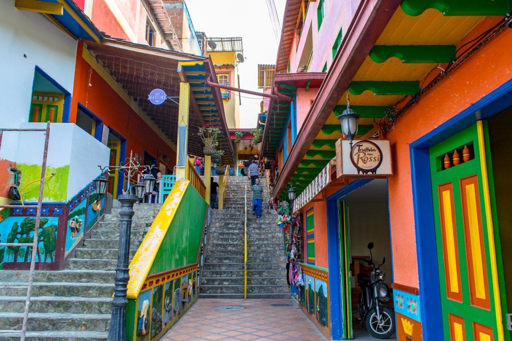 在瓜塔佩最好的事情:在街上闲逛