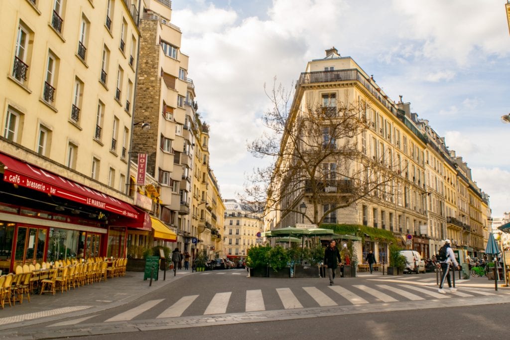 第二次在巴黎:巴黎的街道