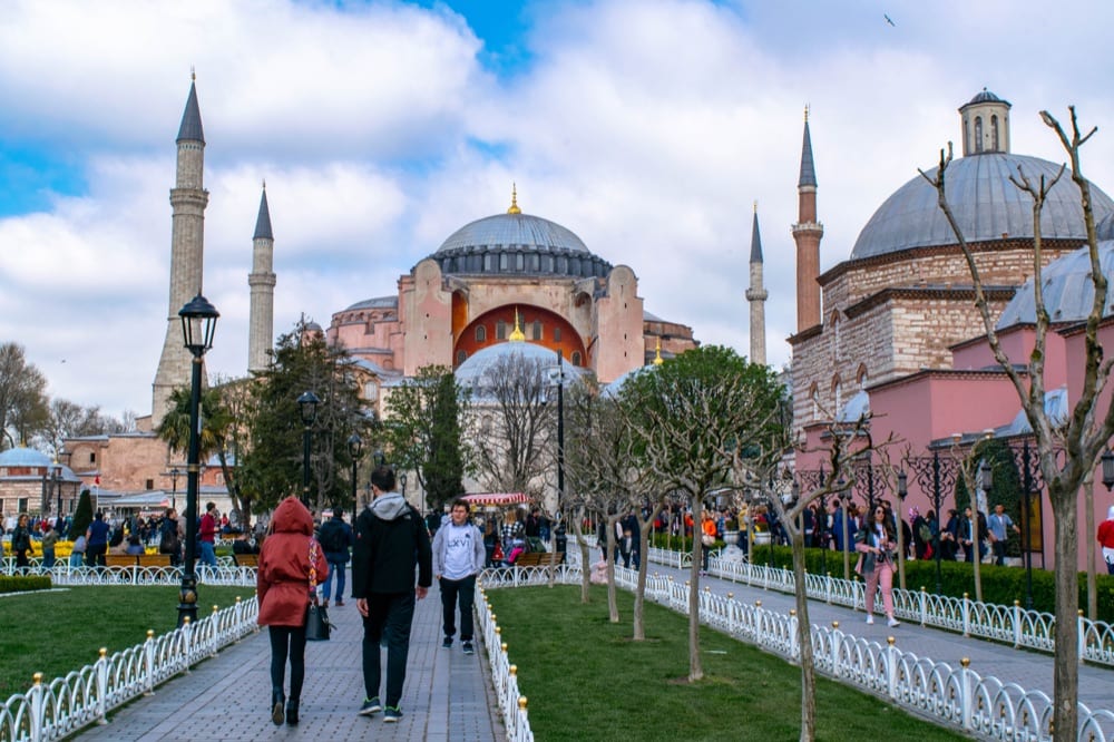 伊斯坦布尔2天行程:圣索菲亚大教堂外观