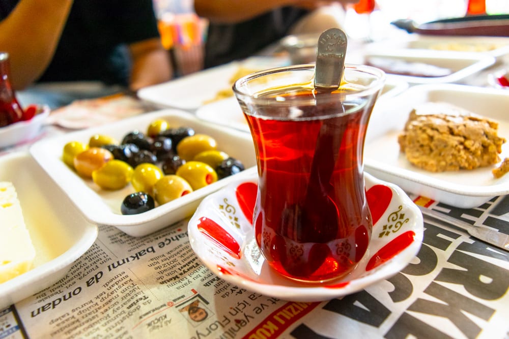 伊斯坦布尔最好的食物:土耳其茶