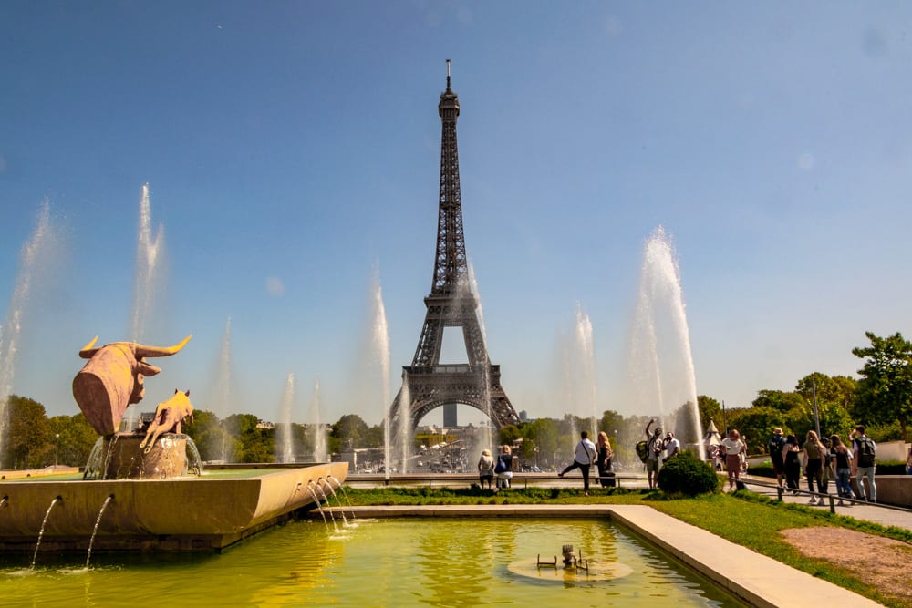 巴黎一日游:从特罗卡代罗花园看埃菲尔铁塔