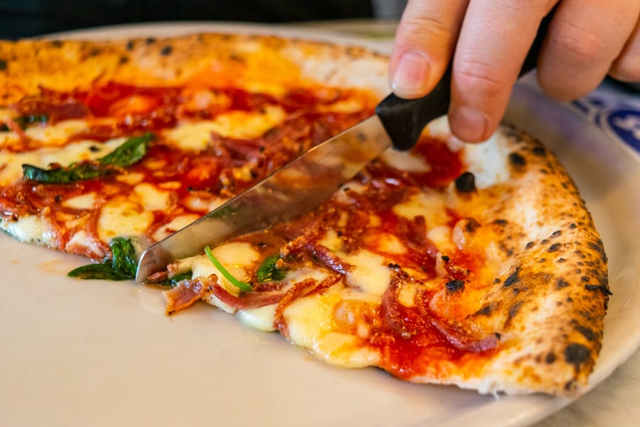 那不勒斯披萨之旅:索比罗披萨店