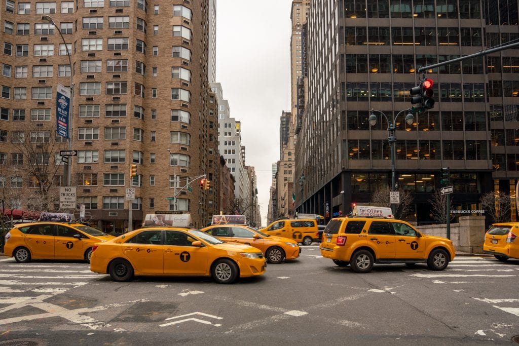纽约4日游:市中心的出租车