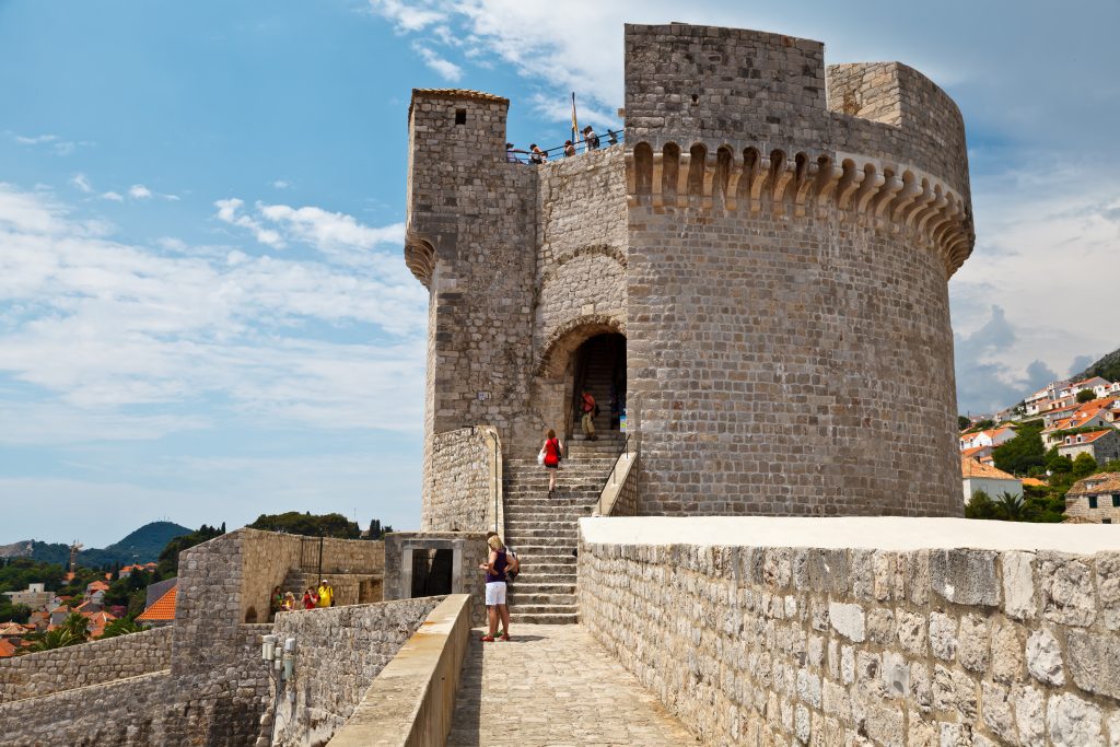 从克罗地亚杜布罗夫尼克的城墙上看到的Minceta堡垒