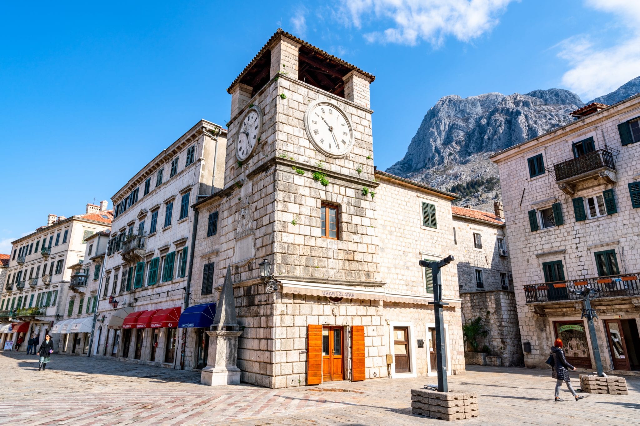 科托尔老城的钟塔:黑山科托尔最佳旅游景点