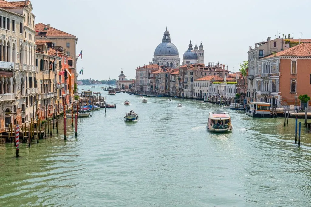 从学院桥看威尼斯大运河，威尼斯最好的视角之一!