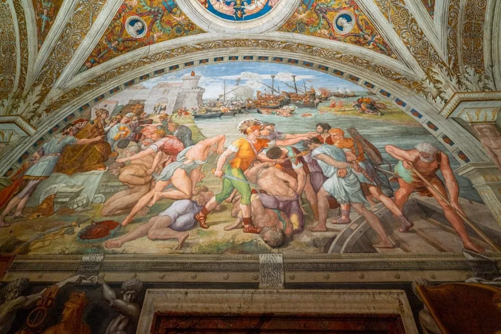 参观梵蒂冈城博物馆时看到的美丽壁画