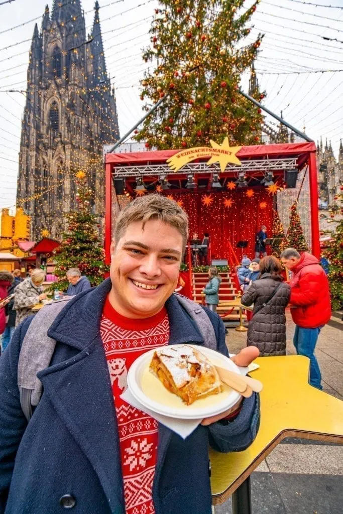 杰里米·斯托姆12月在欧洲科隆圣诞市场旅行