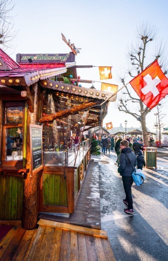卢森堡的圣诞市场摊位，欧洲最好的圣诞市场之一