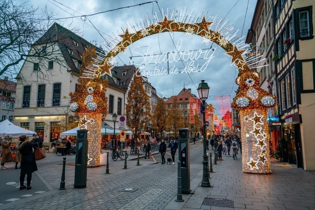 斯特拉斯堡市中心附近的圣诞灯展，是12月斯特拉斯堡最值得一看的景点之一