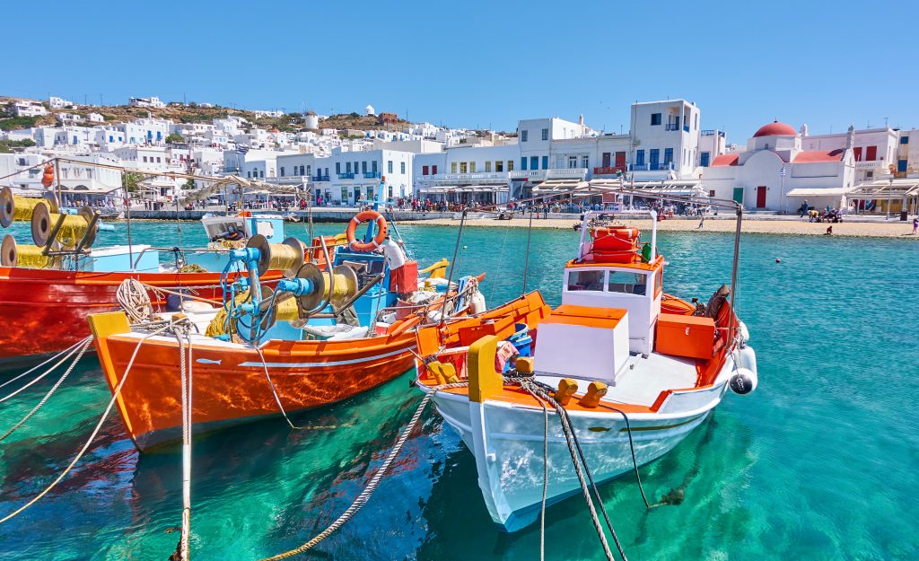 米科诺斯港的渔船，这是希腊跳岛行程中最受欢迎的一站