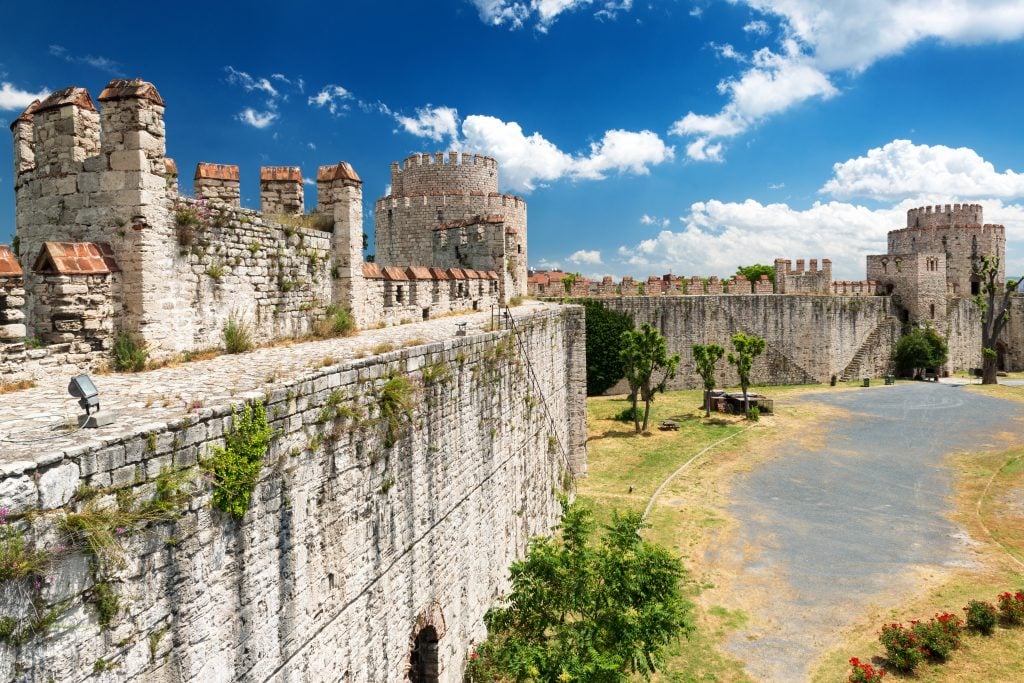 土耳其伊斯坦布尔的君士坦丁堡历史城墙