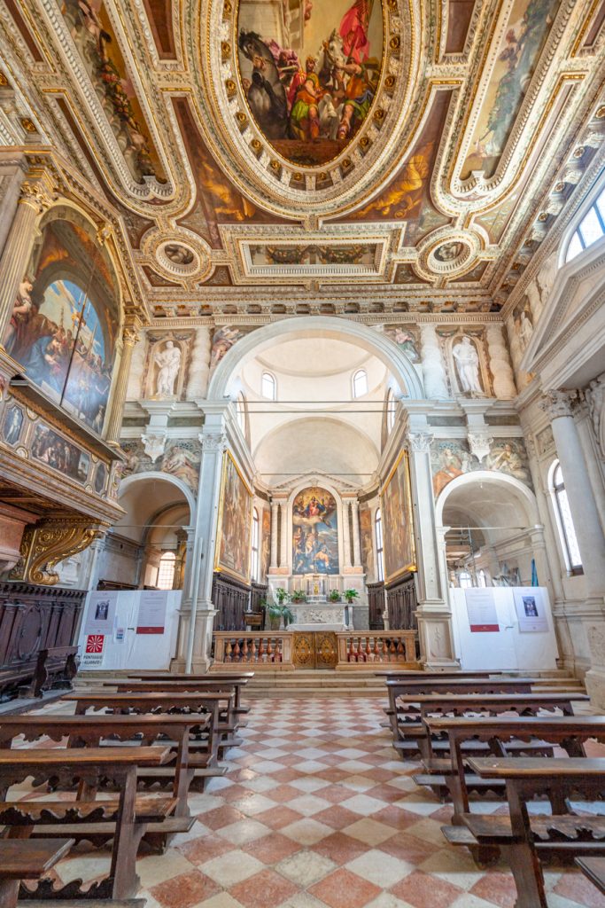 威尼斯的chiesa di SAN sebastiano内部