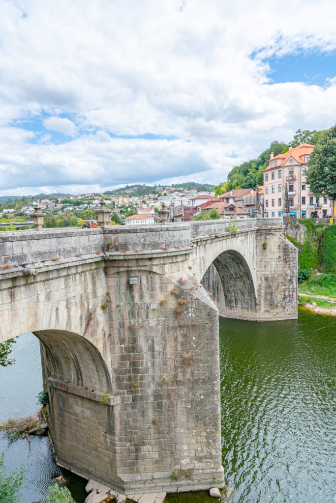 从岸上看桥de SAO goncalo，葡萄牙最好的事情之一