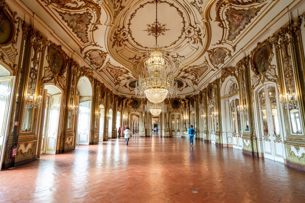 奎洛兹国家宫殿的空舞厅，里斯本最好的人迹罕至的地方之一